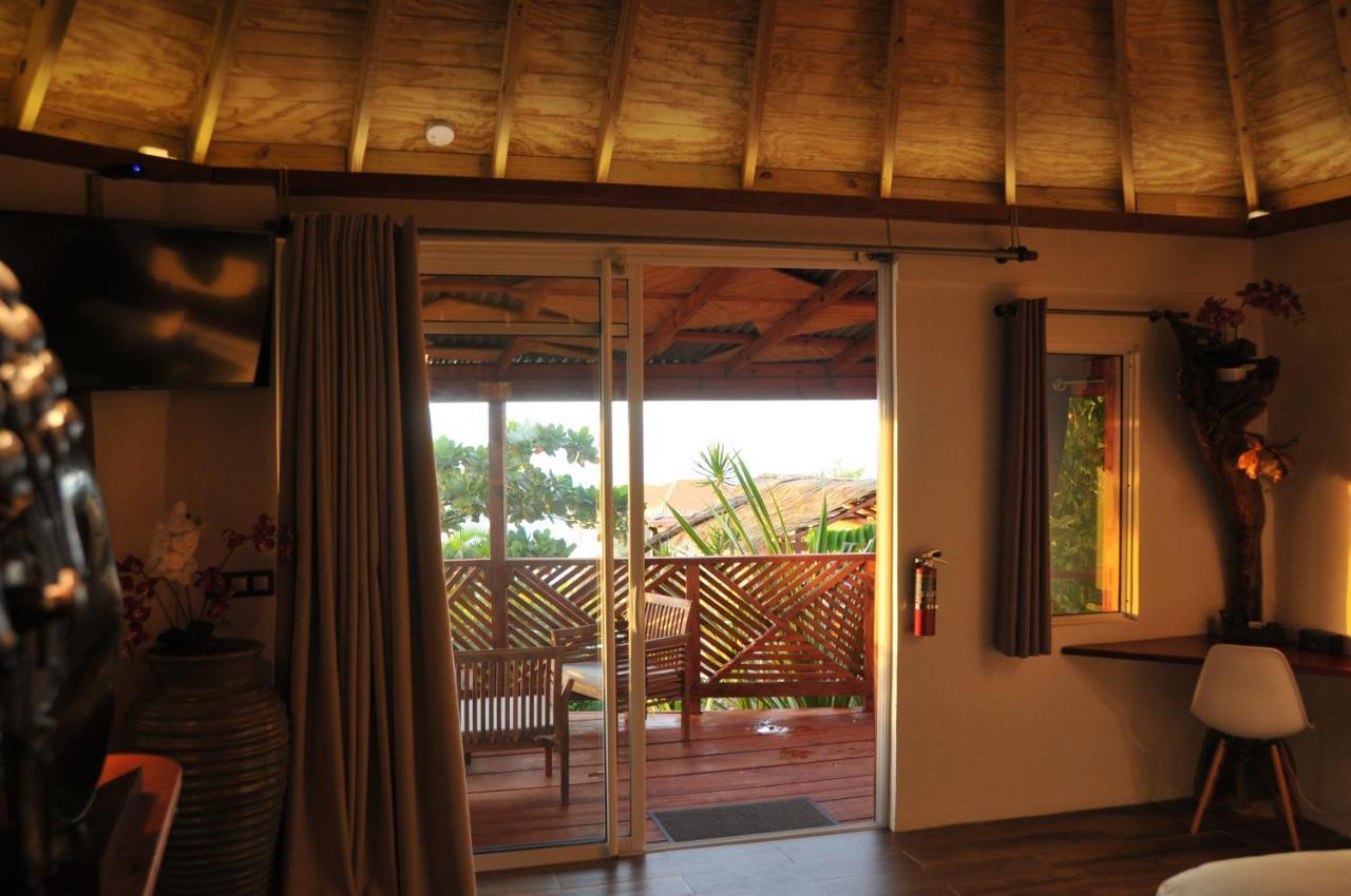 Mango Island Lodges Saint Joseph Buitenkant foto