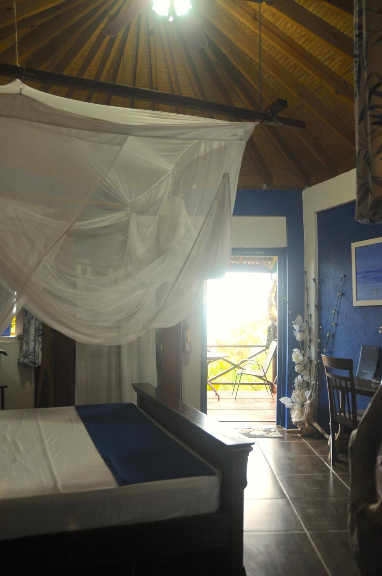 Mango Island Lodges Saint Joseph Buitenkant foto