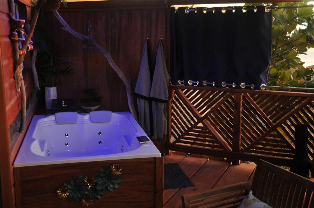 Mango Island Lodges Saint Joseph Buitenkant foto